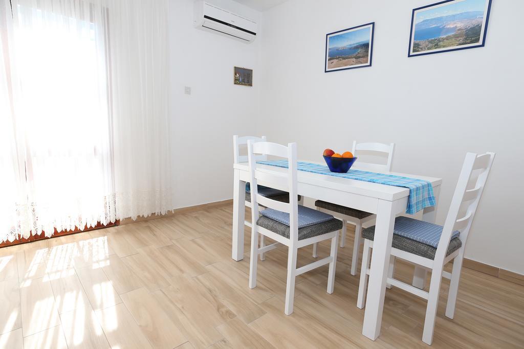 Apartments Bozica With Terrace บัชกา ภายนอก รูปภาพ